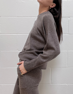 Lounge O-Neck Sweater in Morel