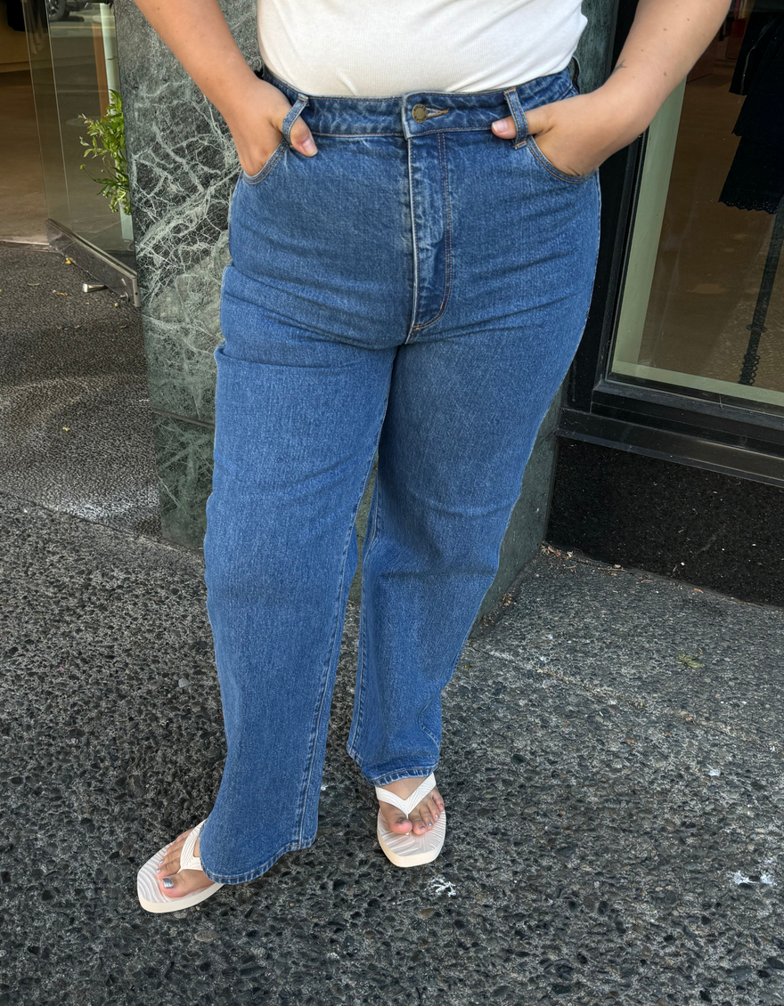 Heidi Ankle Jean in NY Blue