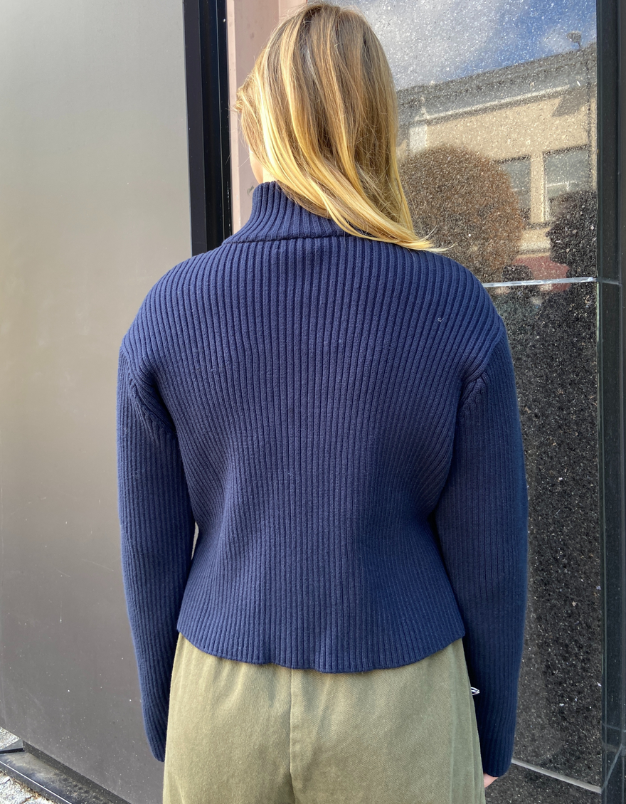 Melissas Cardigan in Sky Captain