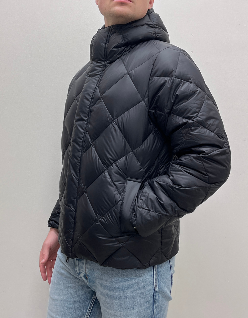 City Down Hoodie in Black