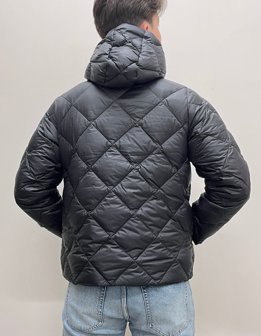 City Down Hoodie in Black
