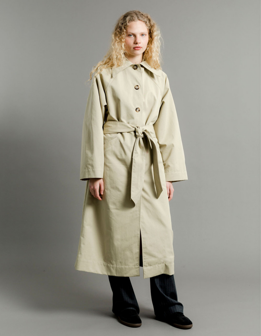 Cory Trench in Khaki Twill