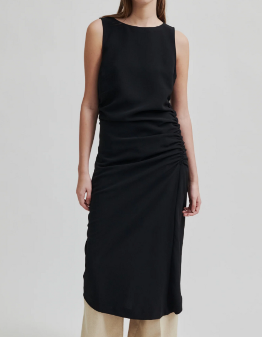 Angeles Dress in Black