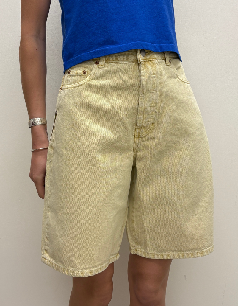 Bella Shorts in Buff Yellow
