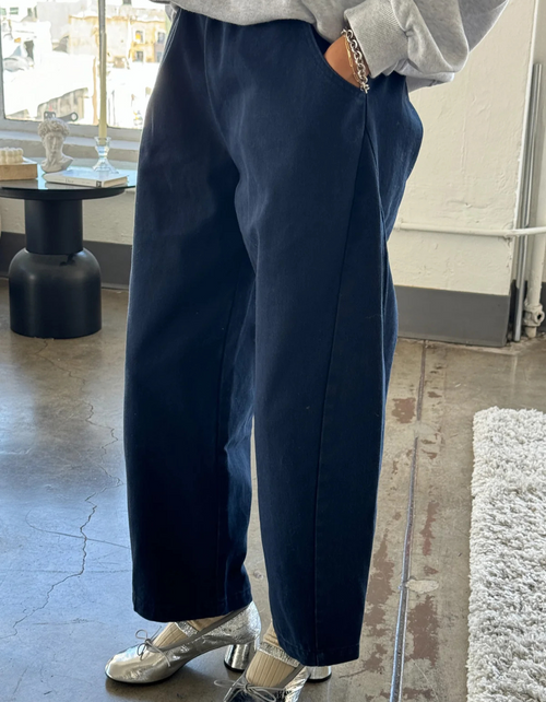 Arc Pants in Navy