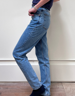 Bonnie Taper Jeans in Rio