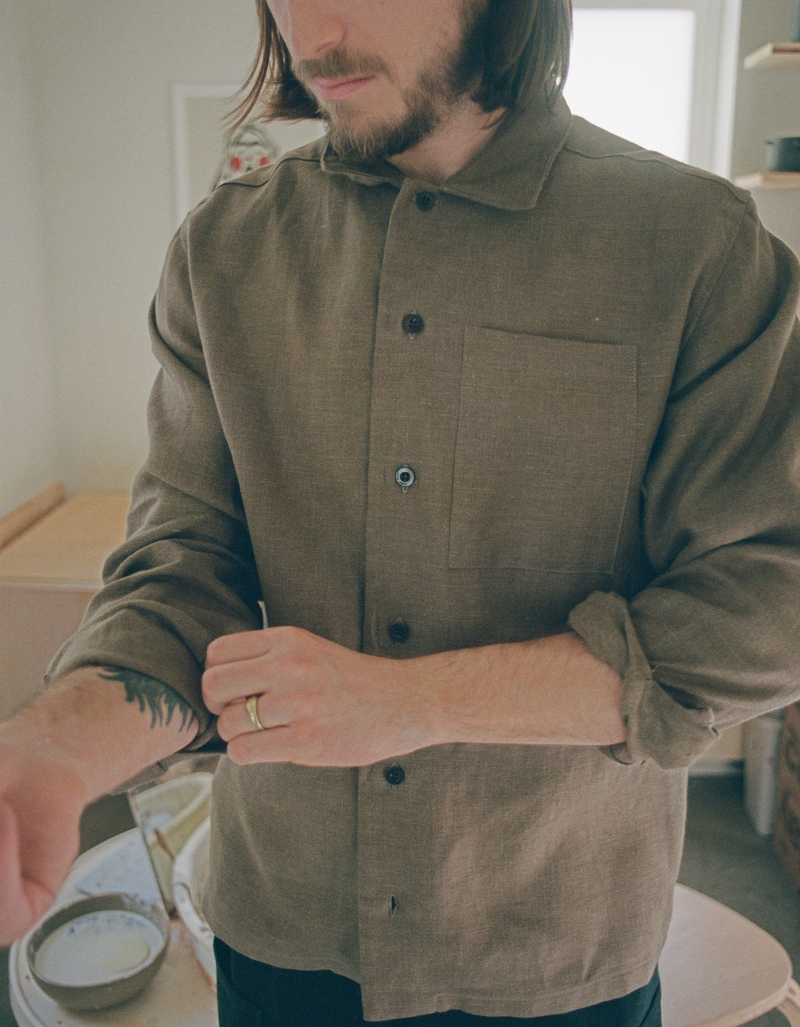 French Linen Chore Shirt in Olive Brown