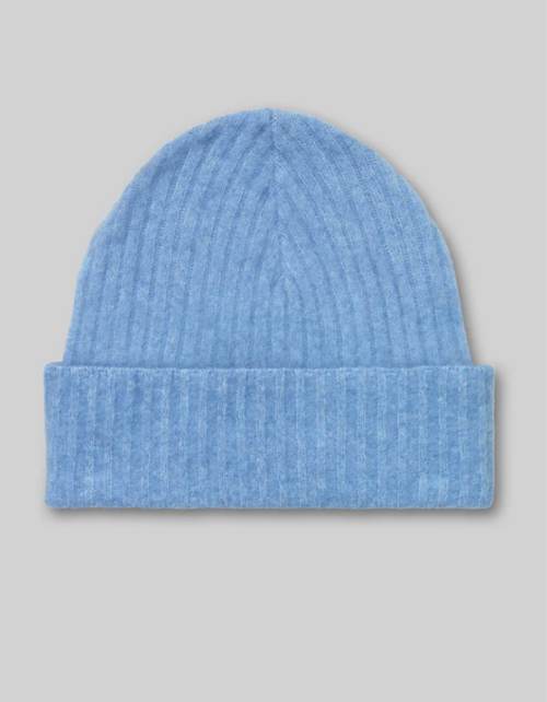 Snowy Beanie in Vista Blue