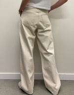 Donna Jean in Loom State
