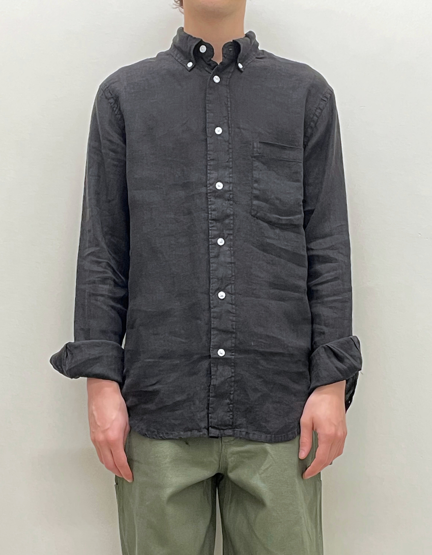 Colt Linen Shirt in Caviar