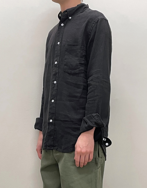 Colt Linen Shirt in Caviar