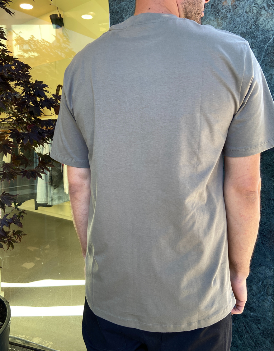 Aarhus Tee in Dusty Olive