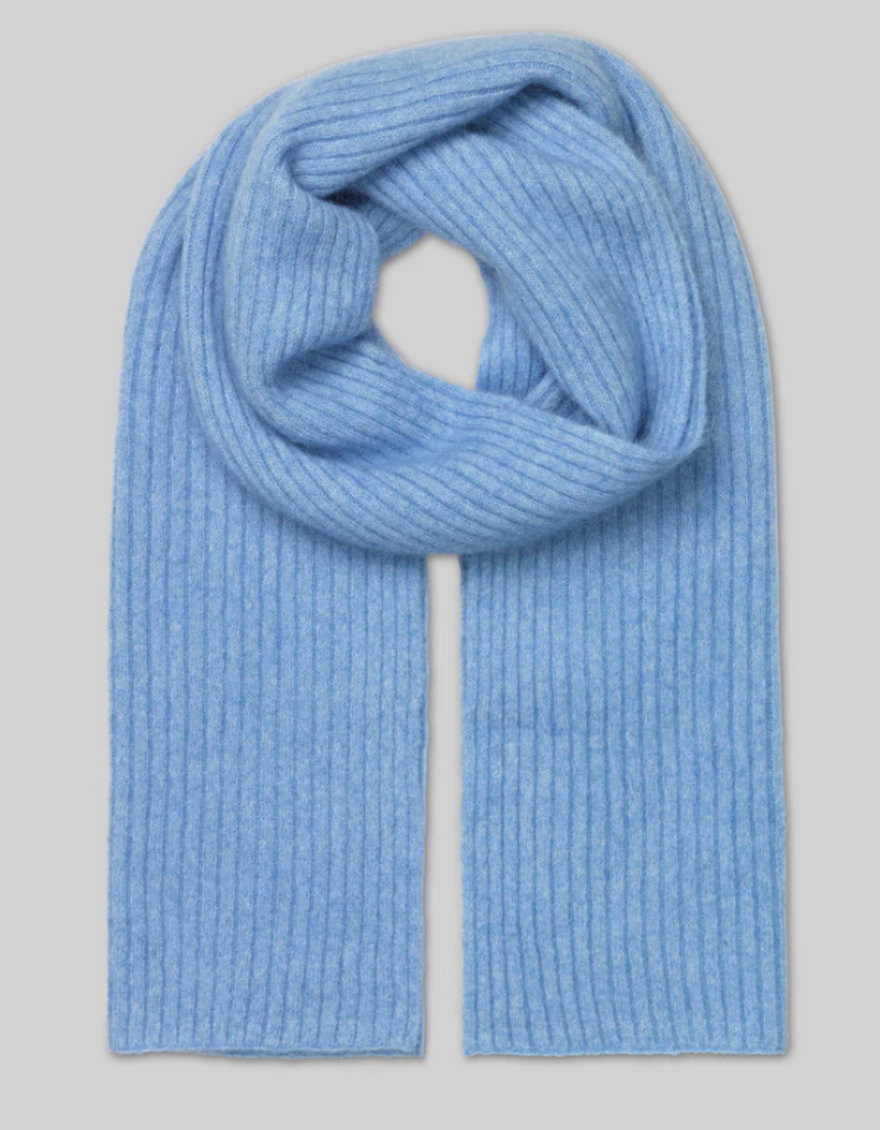 Snowy Knit Scarf in Vista Blue