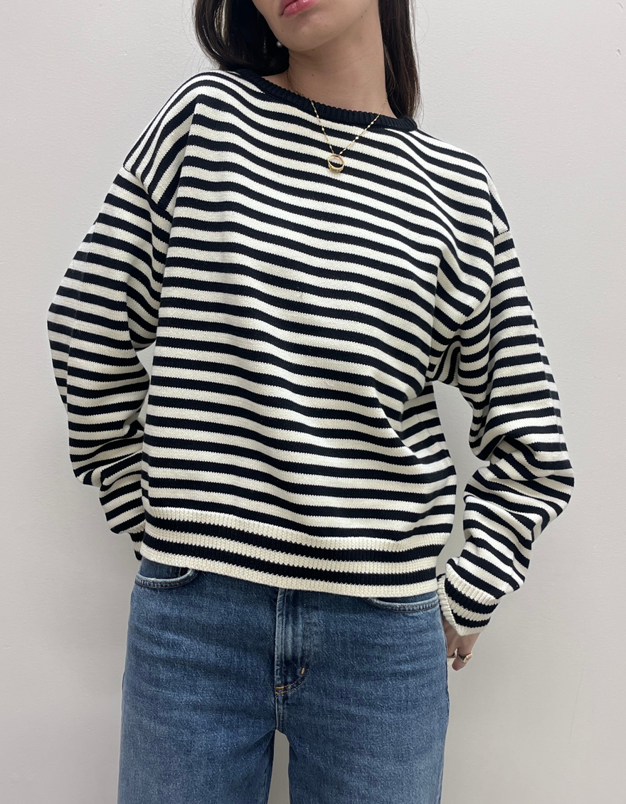 "I can't believe it's not vintage" Crewneck in Black Stripe