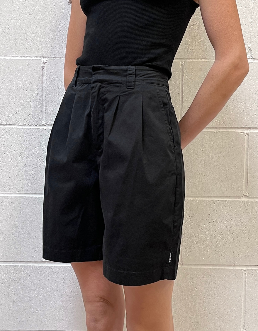 Brakes Pleated Shorts in Black