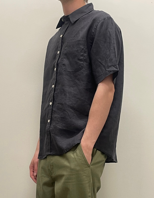 Linen Short Sleeved Shirt in Lava Grey