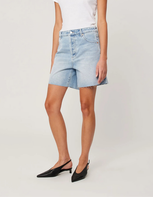 90s Relaxed Short in Longbeach