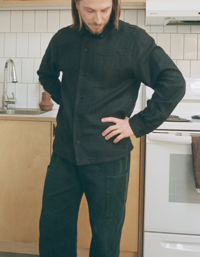 French Linen Chore Shirt in Black
