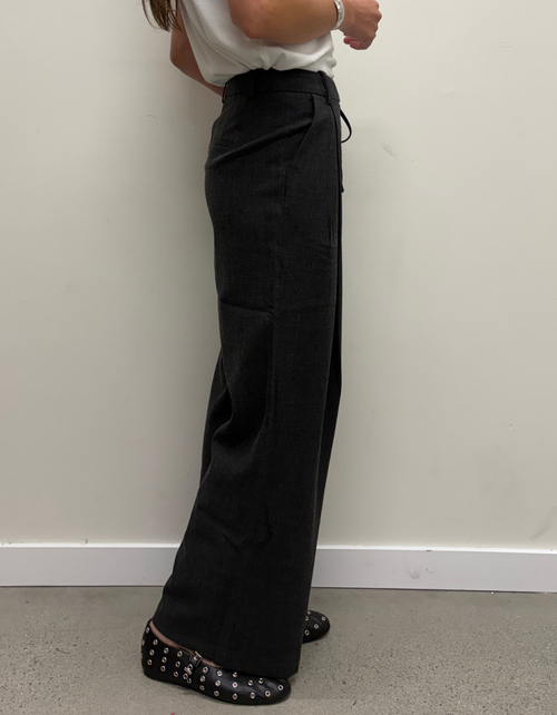 Gunli Pants in Dark Grey Melange