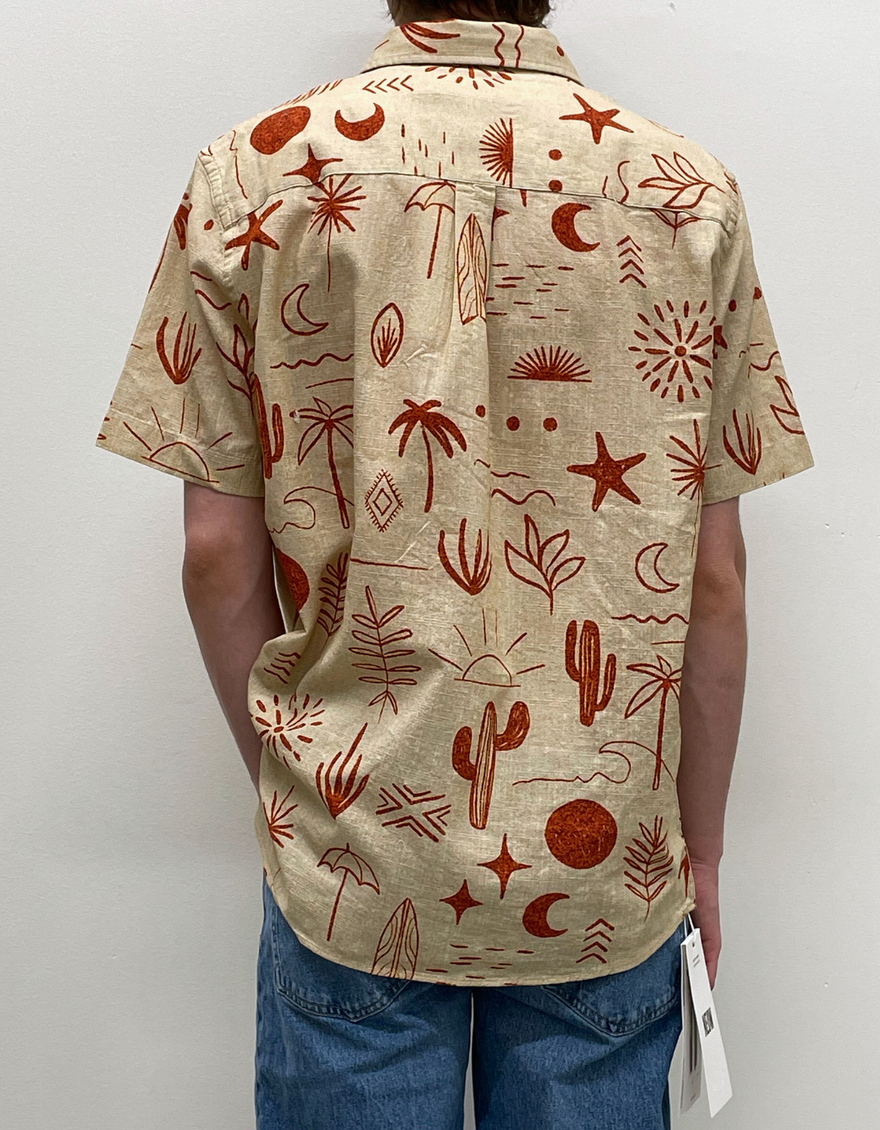 Short Sleeve Cuban Shirt in Red