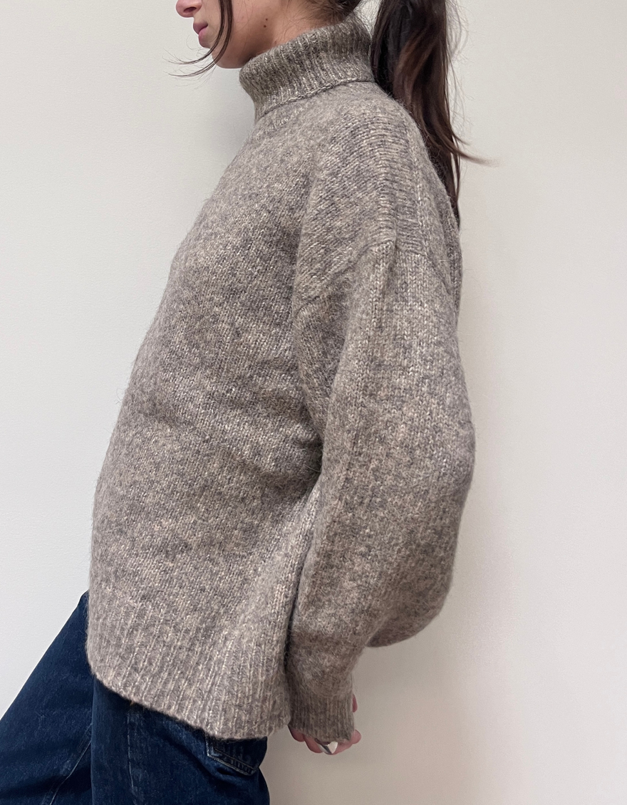 Uma Rollneck Sweater in Oat