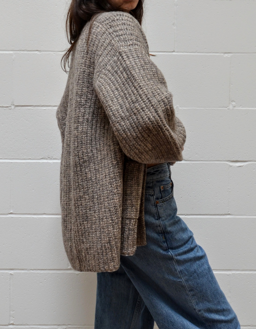 Marine Cardigan in Oat