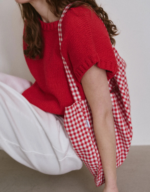 Happy Carry Bag in Red Gingham