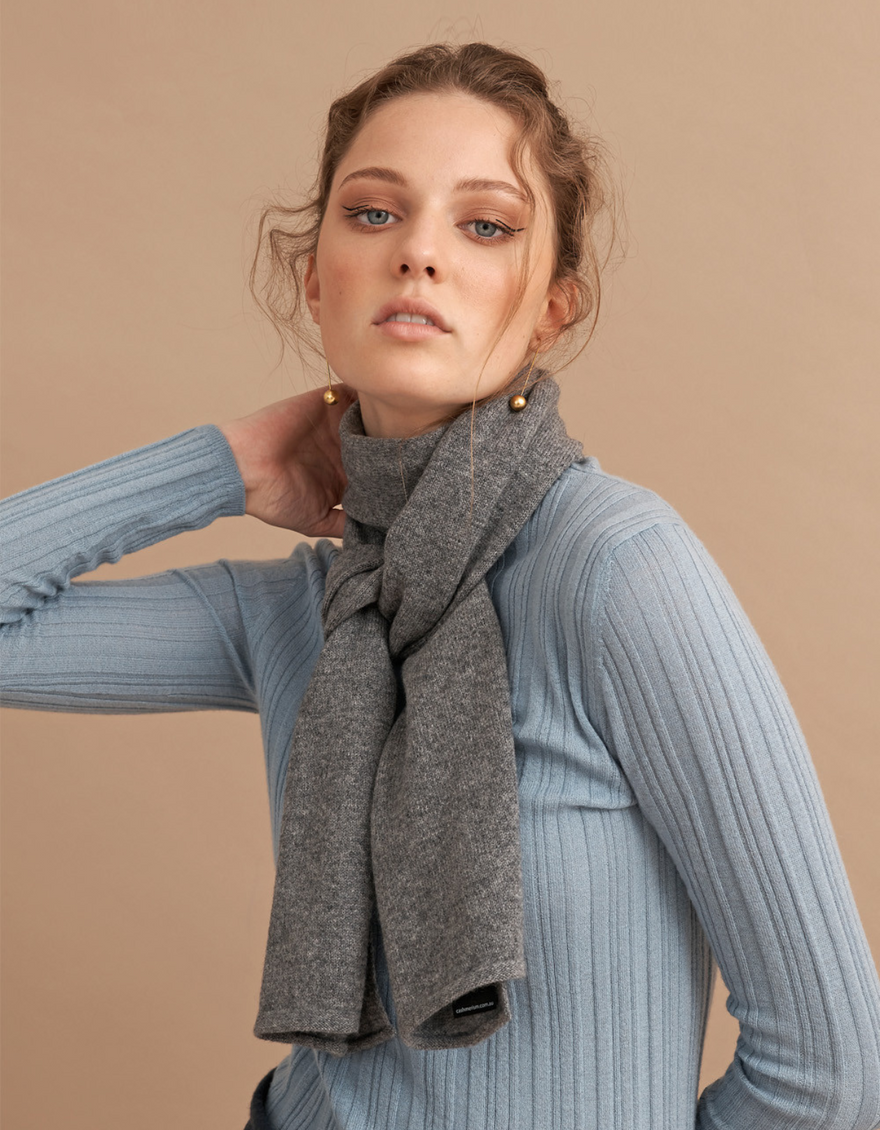 Cashmere Scarf in Mid Grey