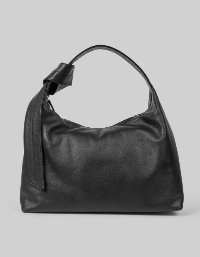 Soba Leather Bag in Black