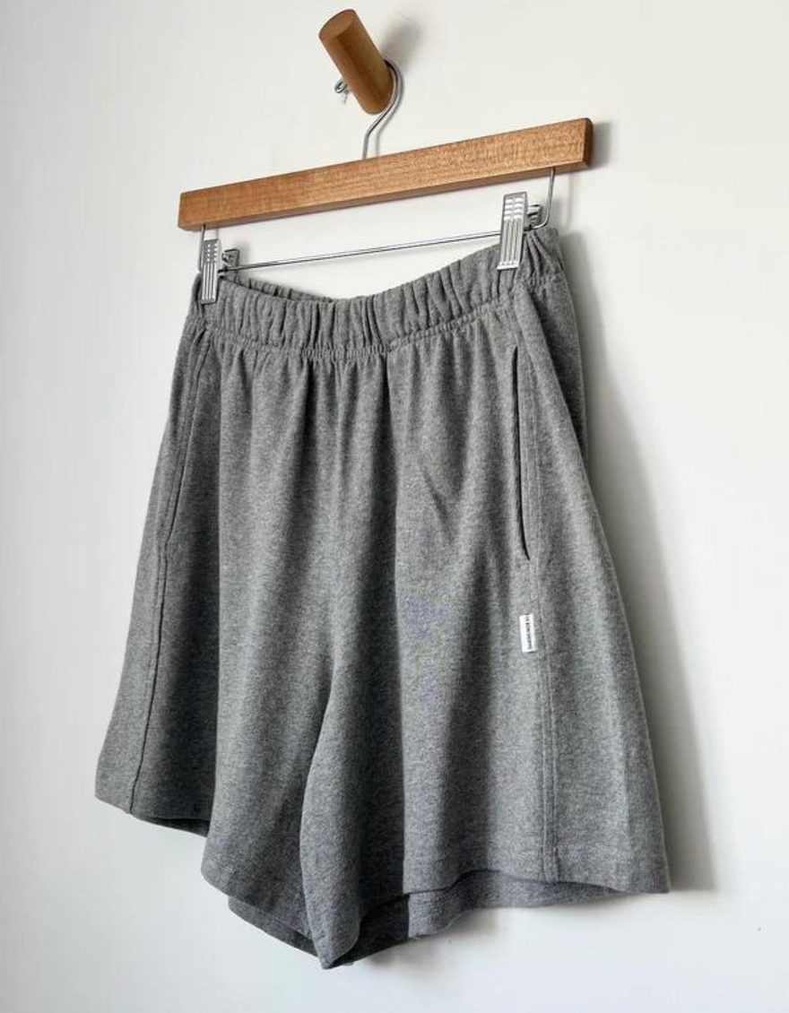 Flared Basketball Shorts in Heather Grey