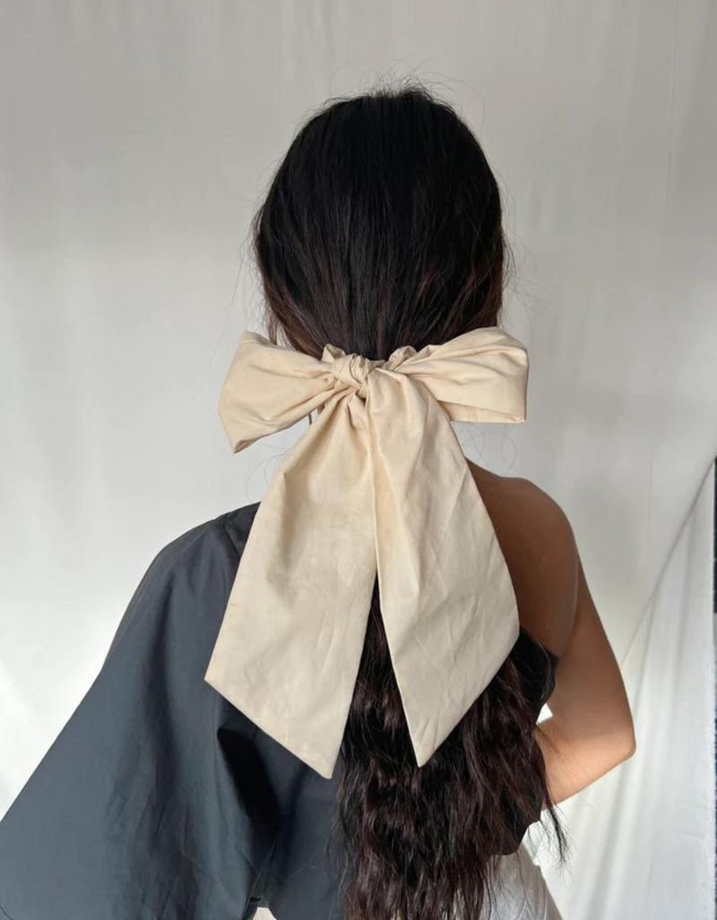 Florence Bow in Parchment