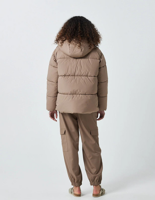 Pikkoli Short Puffer Coat in Pine Bark