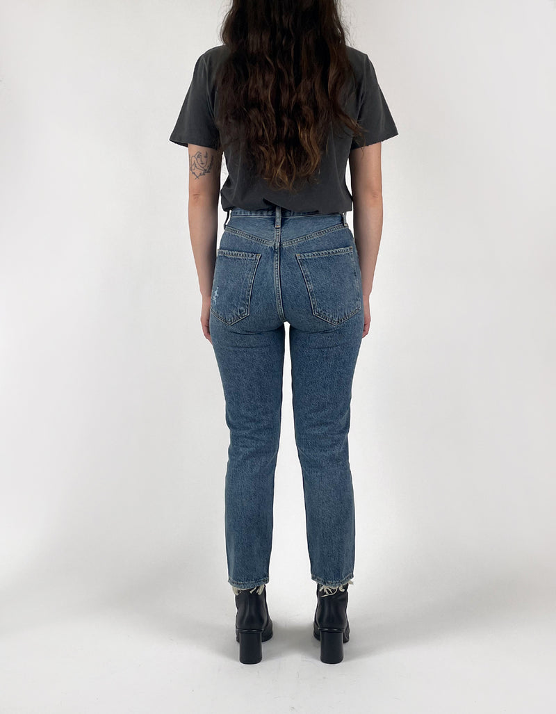 Riley Crop Jeans in Frequency