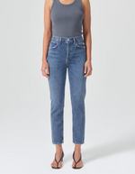 Riley Crop Jeans in Frequency